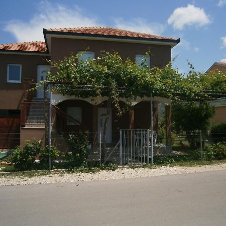 Apartman Boki Trebinje Buitenkant foto