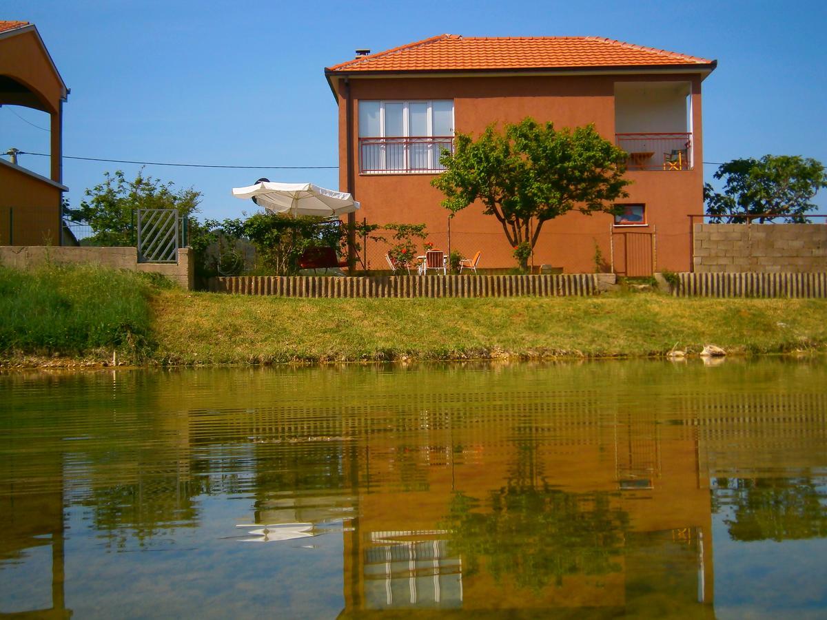 Apartman Boki Trebinje Buitenkant foto